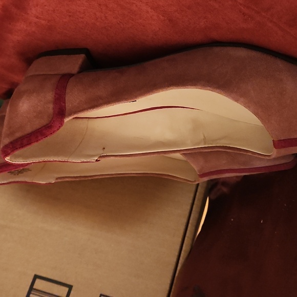 Nine West Flats - Picture 3 of 6